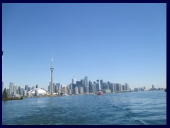 View of the Harbourfront the tour boat 020